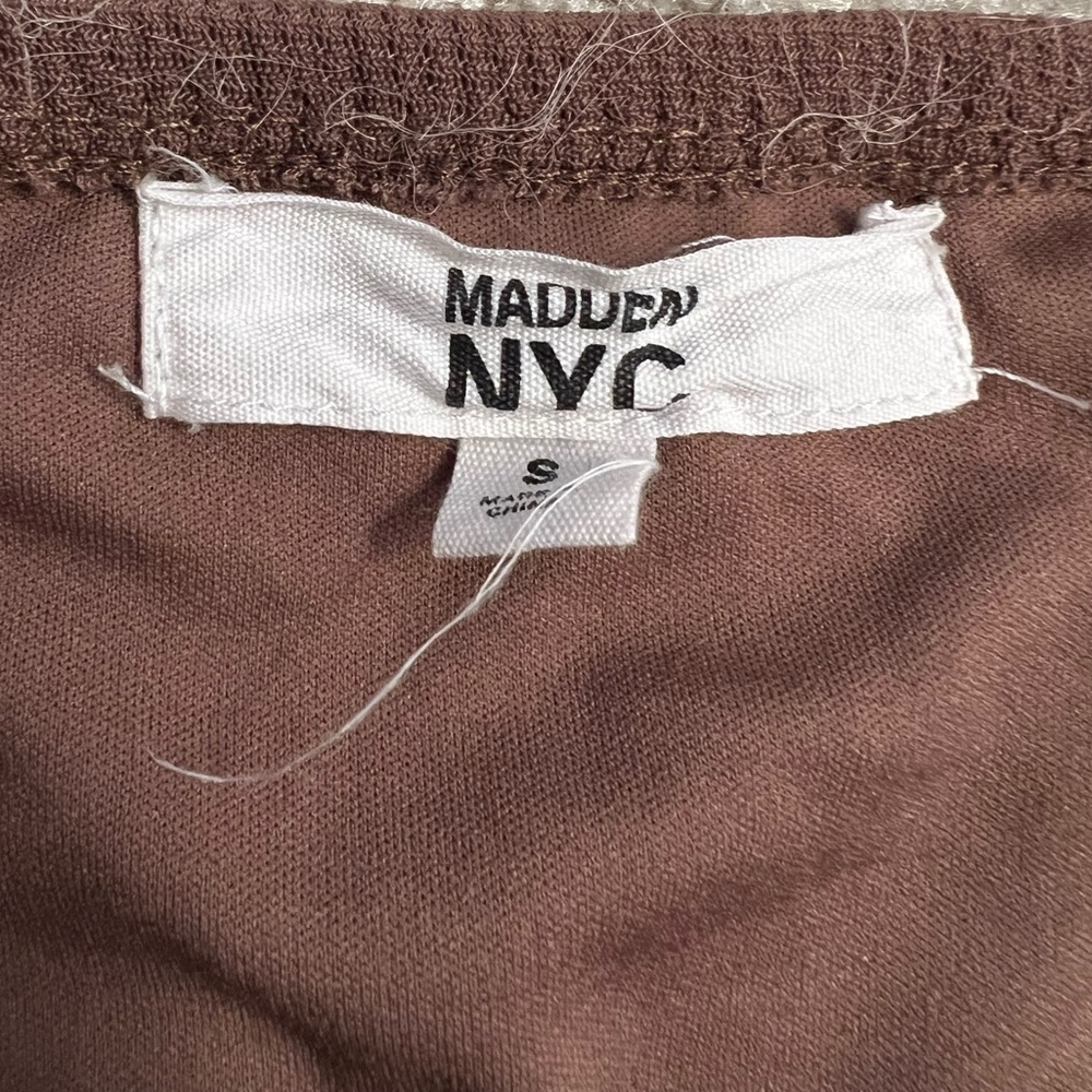 Brown Ruched Top! - Picture 5 of 5
